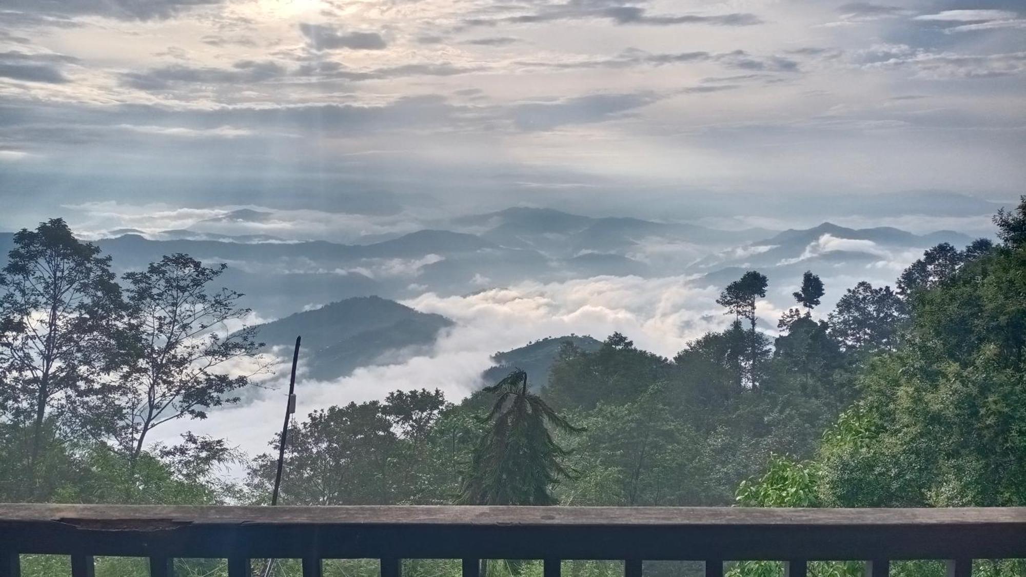 Hotel Chautari Pvt Ltd Nagarkot Luaran gambar