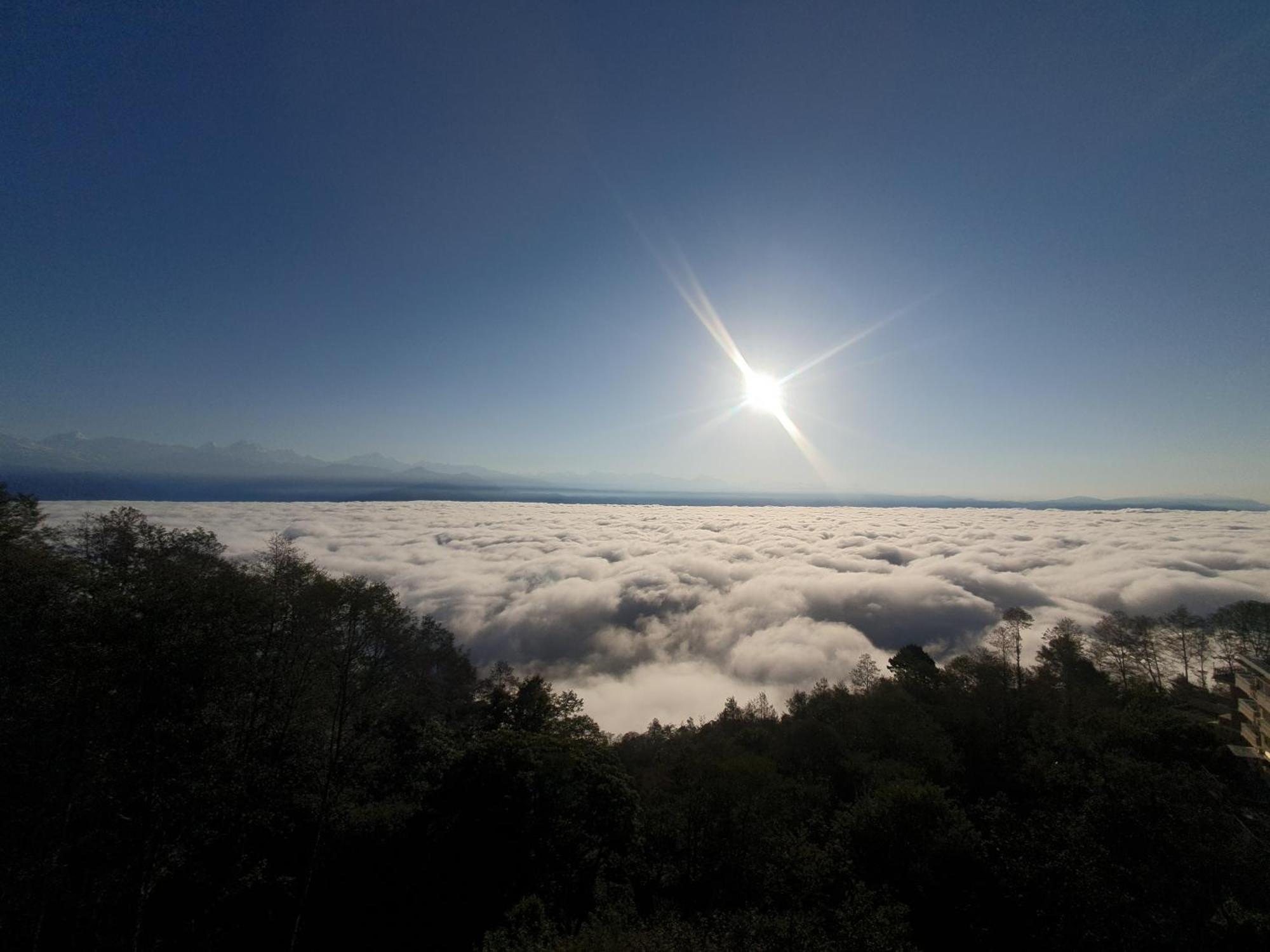 Hotel Chautari Pvt Ltd Nagarkot Luaran gambar